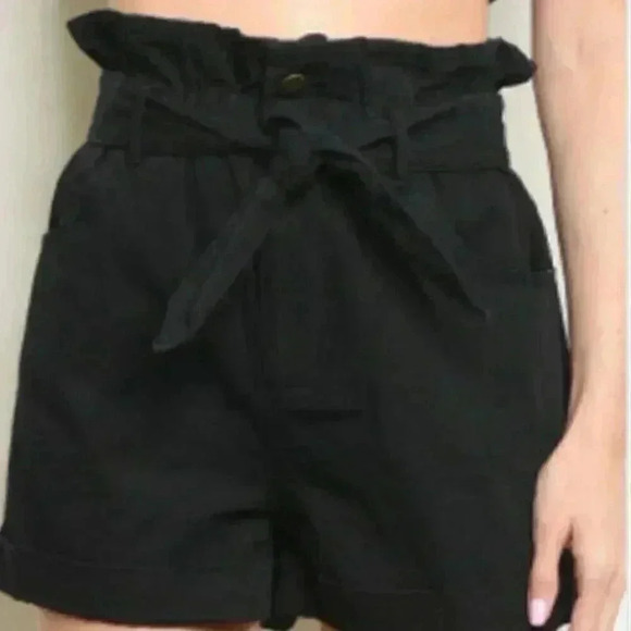 BLACK DENIM HIGH WAIST SHORTS - Picture 4 of 4